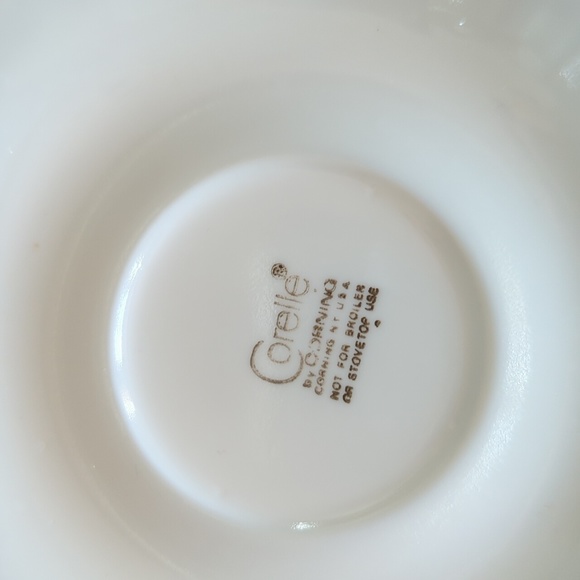 Corelle Spring Blossom Crazy Daisy Coffee Cups Hook Handle (7 cups, 10 saucers) - Picture 7 of 7
